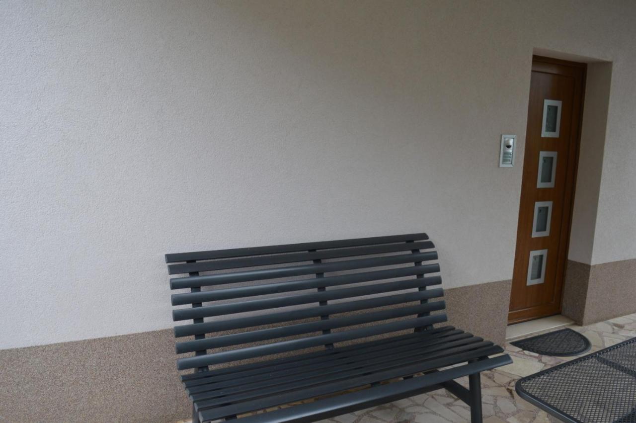 Soba Mira Apartment Makarska Ngoại thất bức ảnh